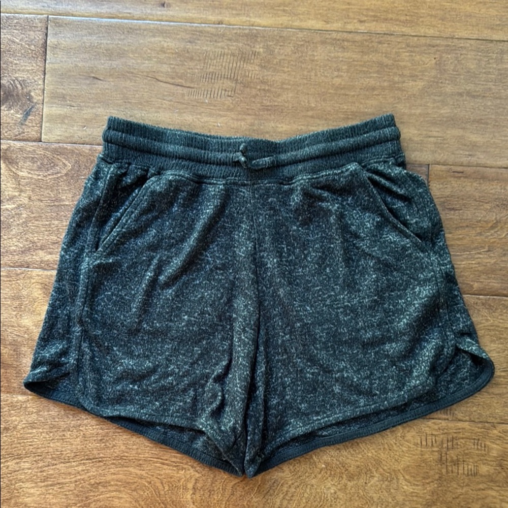 Relaxed Fit Drawstring Shorts